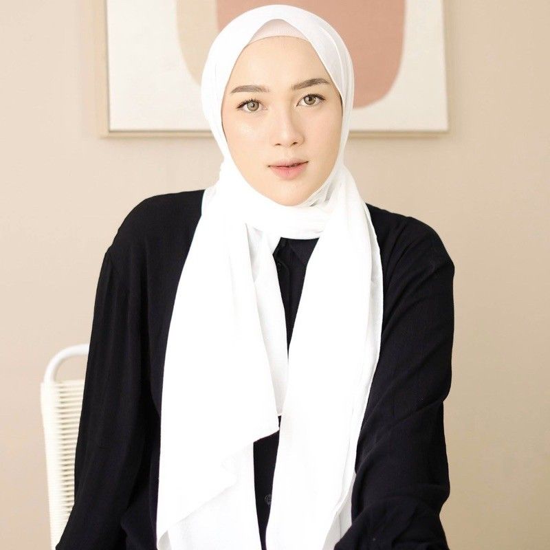 (JAHIT TEPI)PASMINA CERUTY KHUSUS PUTIH(WHITE)180X75CM