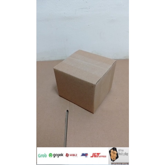 

Kardus 10x10x8 cm IND
