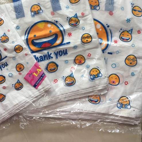 

♀ Kantong Plastik Soft Handle/Softhandle Shopping Bag Motif Emoji 30x32 ✧