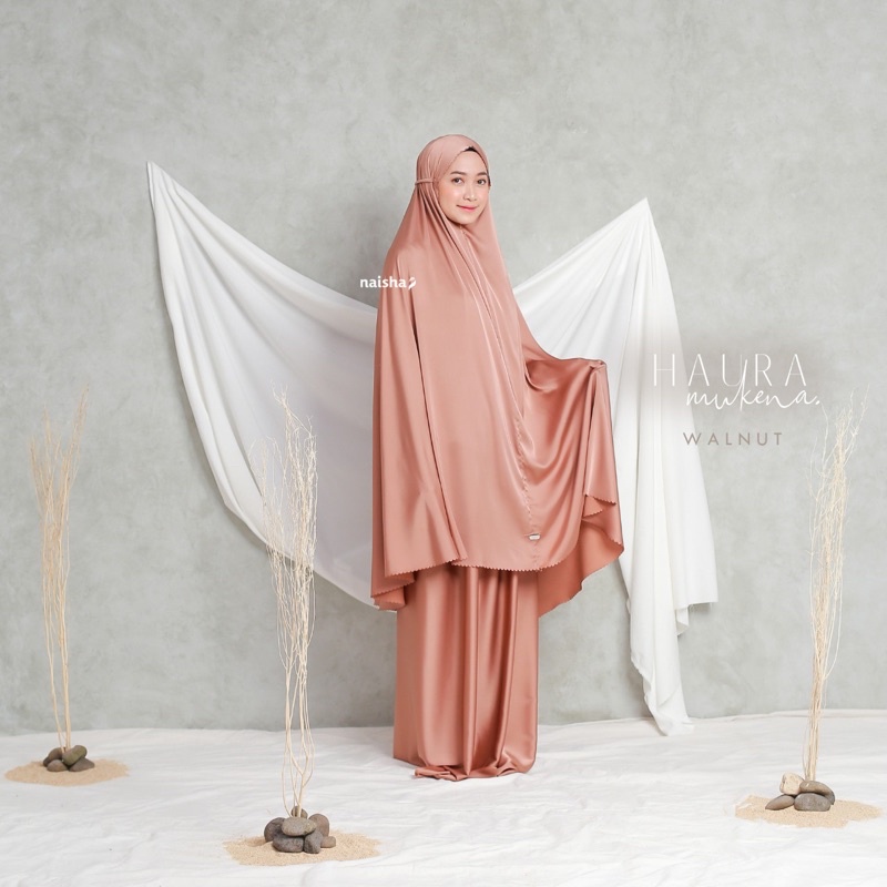 Mukena Haura by Naisha (walnut)