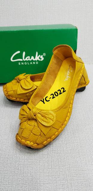 Clraks new pita yc-2022 / sepatu clarks flat / Sspatu wanita clarks