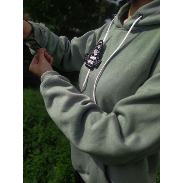 Sweater Hoodie Polos Pria Wanita Premium Distro