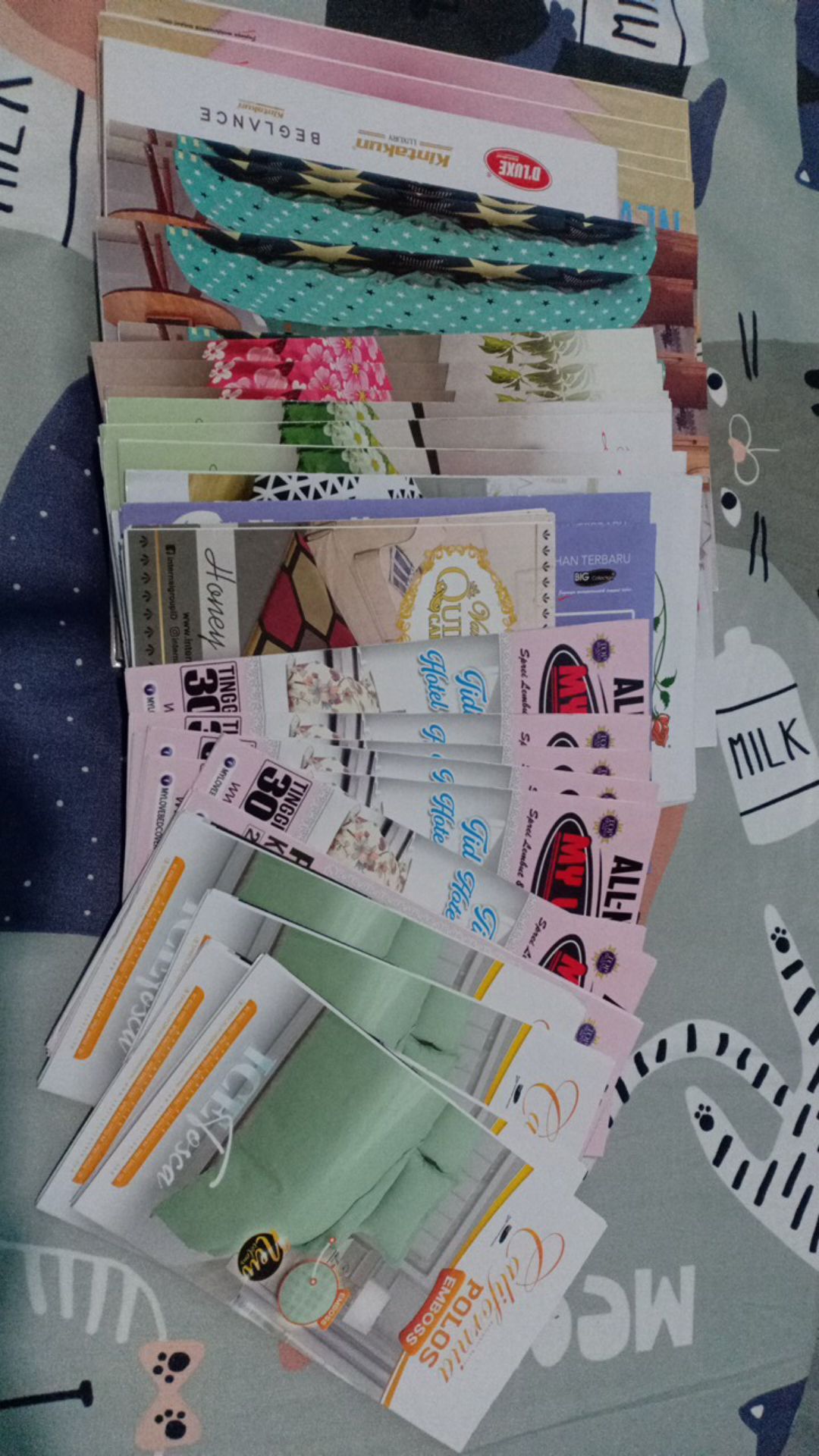 Brosur 1 Kilo (kg) Untuk Katalog Sprei Bedcover Selimut