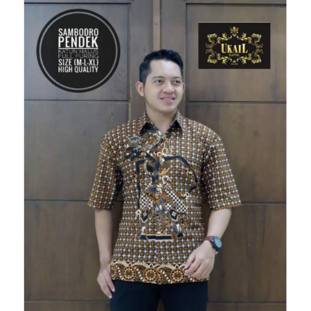 Batik Solo SAMBODRO PENDEK Kemeja Pria Katun Halus Sragenan Full Furing