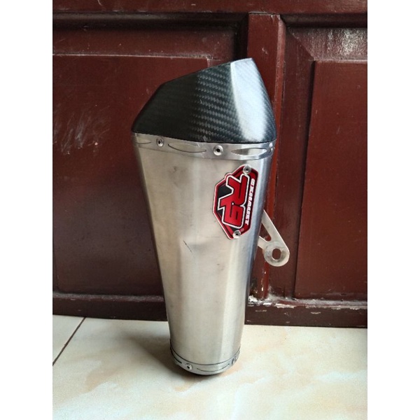 Knalpot silincer R9 zeta