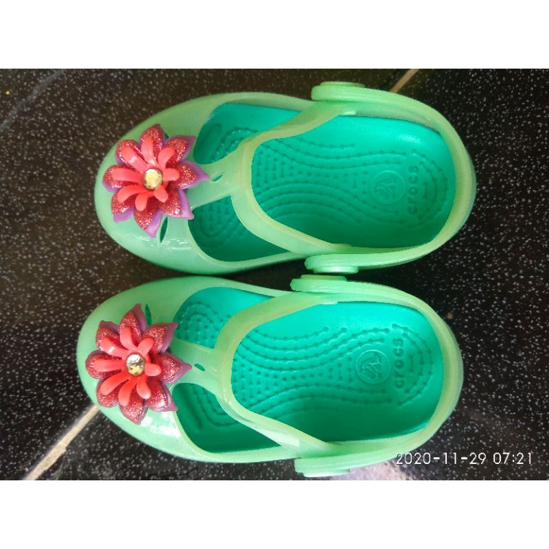 sandal crocs ori preloved