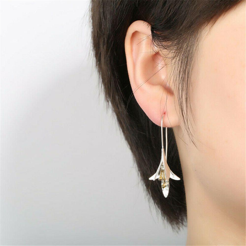 R-flower Crack Shell Kelopak Bunga Anting Pesta Statement Wanita Vintage Korea Drop Earrings