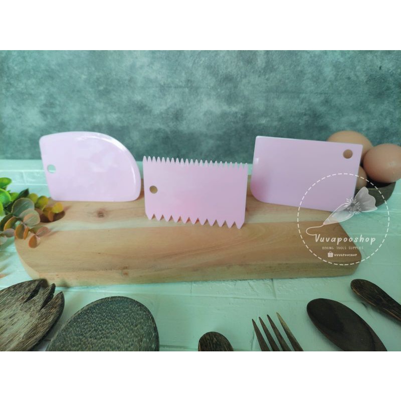 Scraper Plastik 3in1 / Scraper Kue isi 3pcs