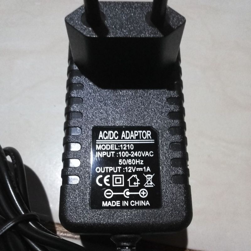 adaptor AC/DC 12 volt