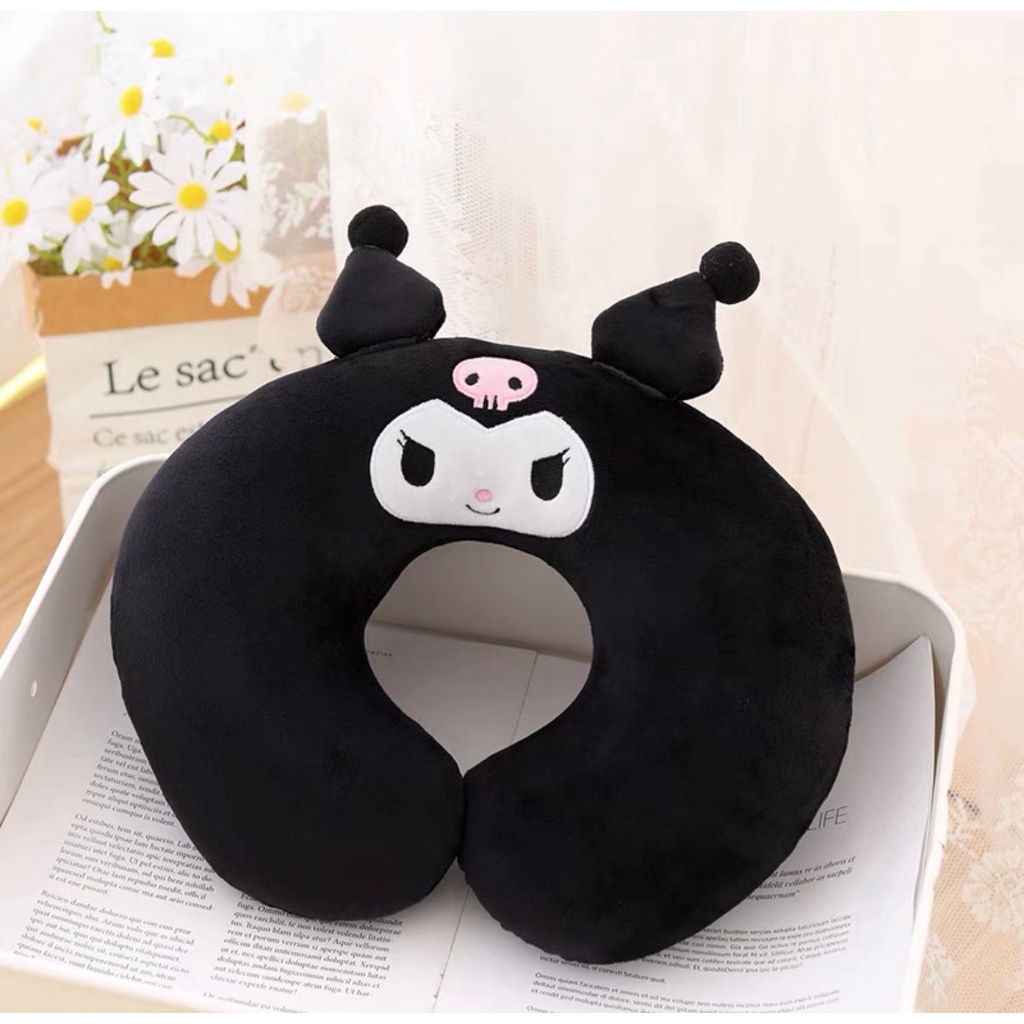 BANTAL LEHER BONEKA HELLO KITTY MELODY POMPOMPURIN CINNAMOROLL KUROMI NECK PILLOW IMPOR