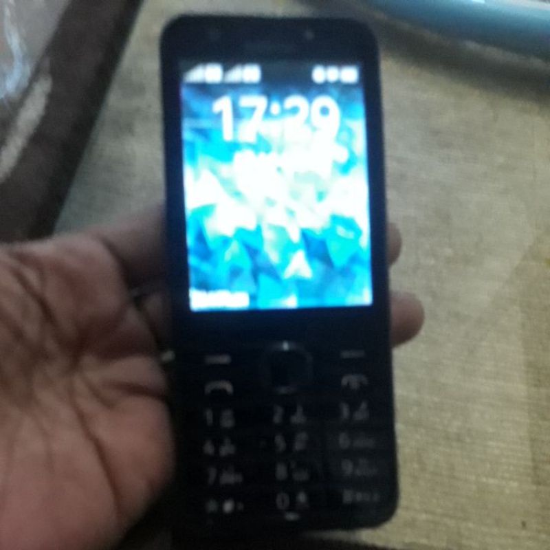 nokia RM 1172