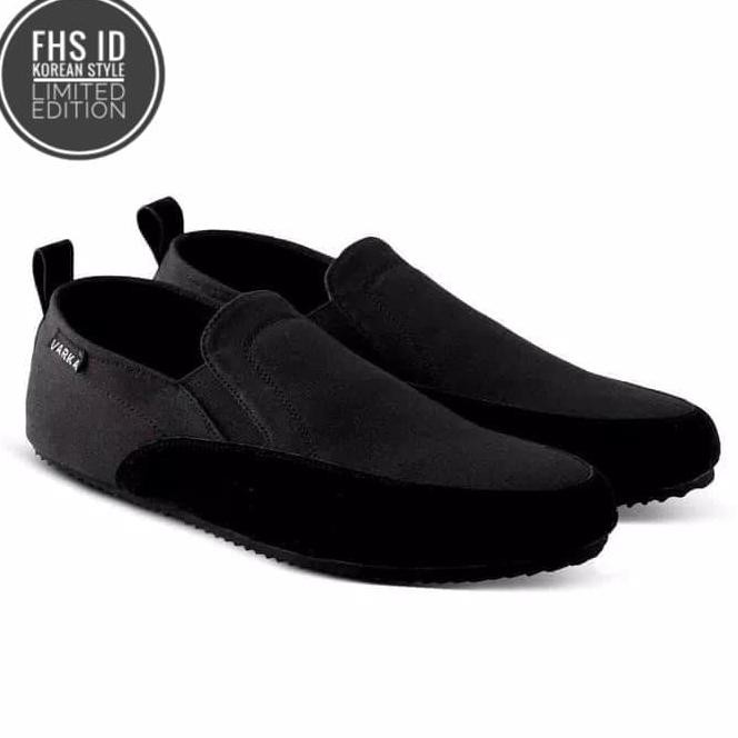 197D Sepatu Slipon Pria Sepatu Kasual Pria Santai Sepatu Style Korea - Hitam 79X7