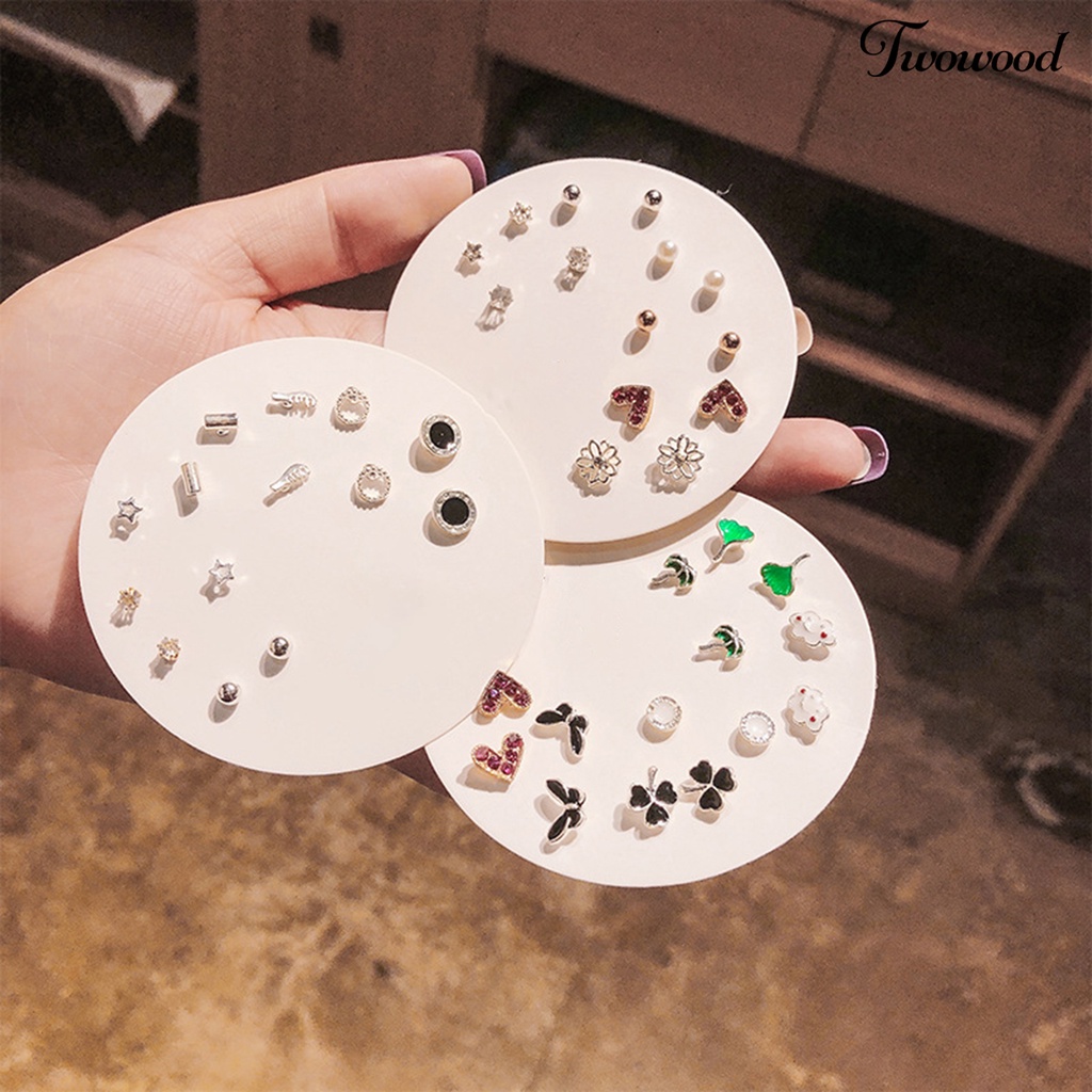 6 / 7 Pasang Anting Stud Bentuk Hati Aksen Mutiara Berlian Imitasi Untuk Wanita