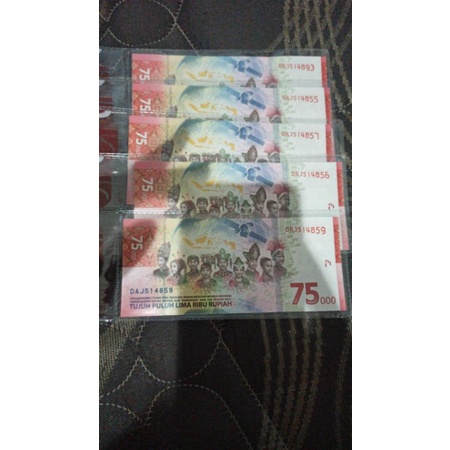 

PLASTIK SOUVENIR UPK 75 RI