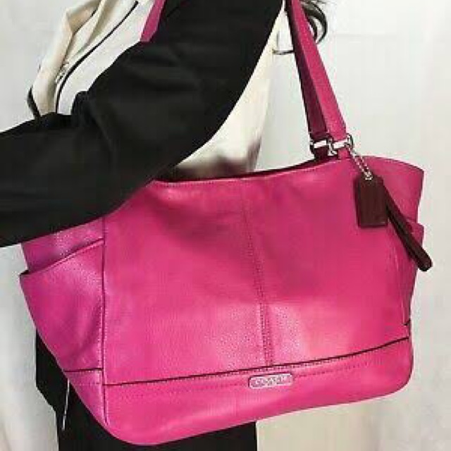 Coach Pink Leather Handbag Bag Original 100% Authentic 100% Preloved hot pink