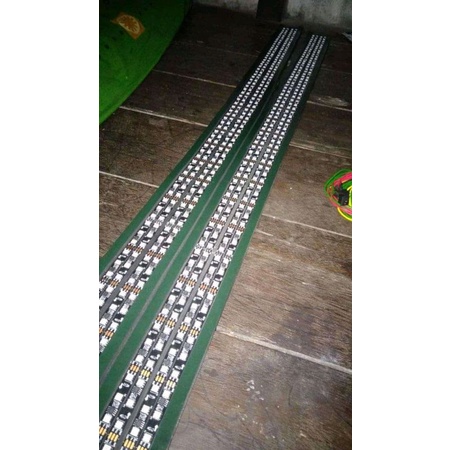 STROBO KACA 12v 140cm running text