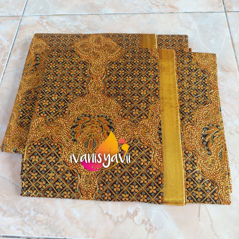 1Set Jarik + Blangkon Pengantin, Motif Buntal Melati