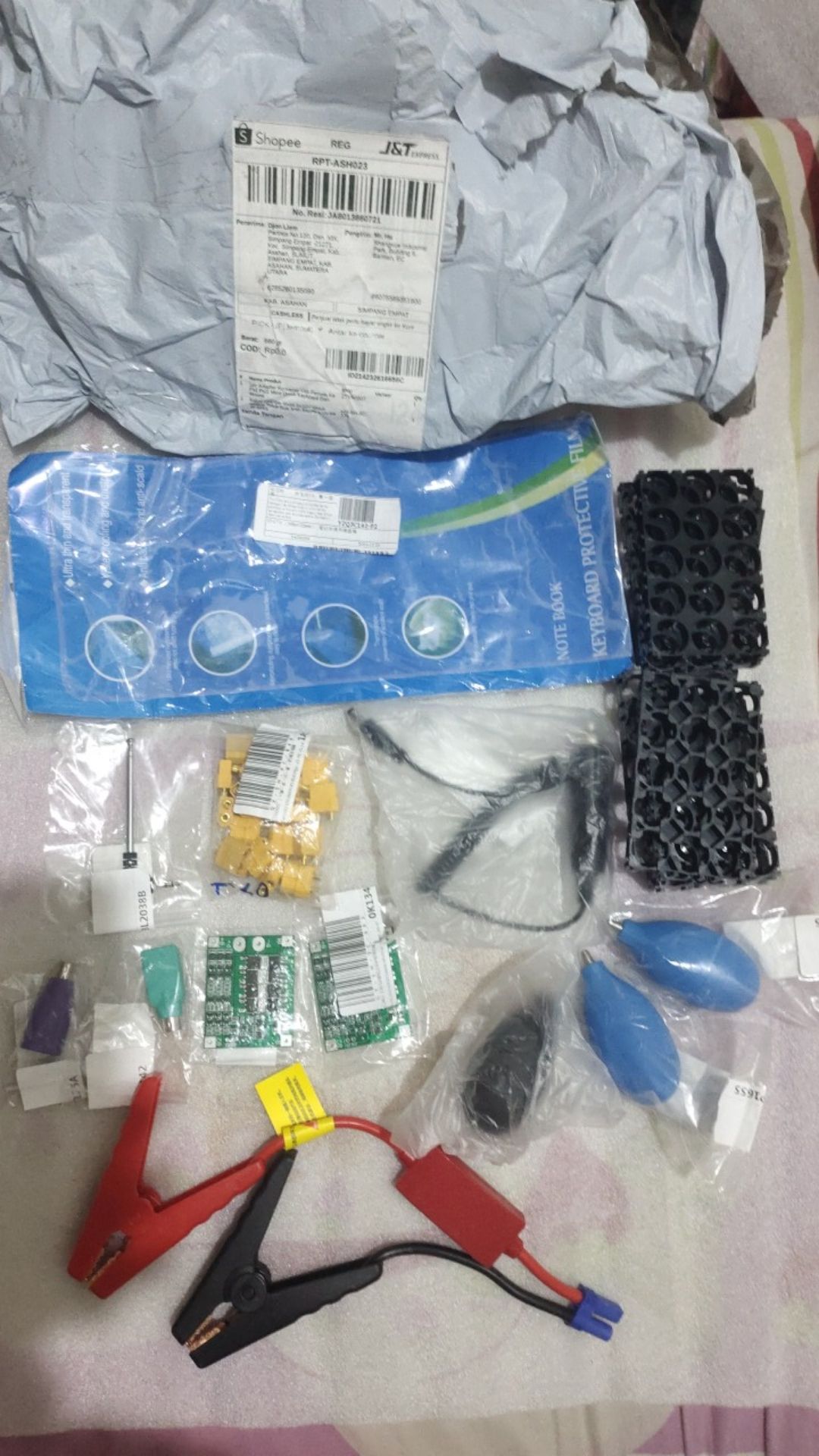 Bdid Swank 10pcs Holder Spacer Baterai 18650 3x5 Bahan Plastik