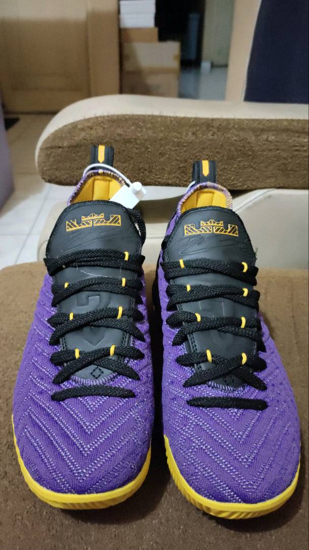 lakers lebron 16