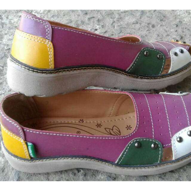 Sepatu Wanita Kickers Grade Ori Kulit Sapi Asli