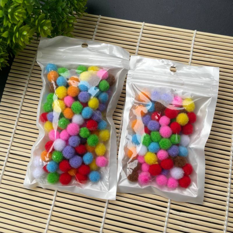 POM POM 1CM LEMBUT/MAINAN EDUKASI ANAK isi 60pcs/120pcs