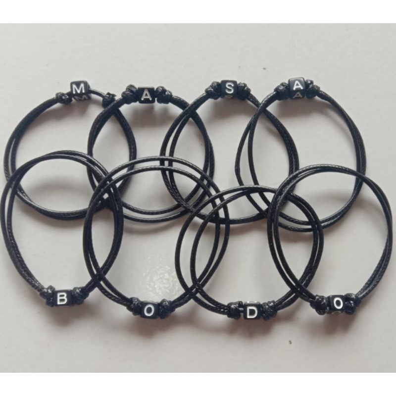 gelang inisial