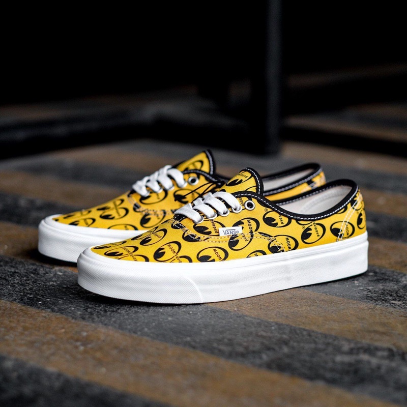 VANS AUTHENTIC X @mooneyesjp 44 DX ANAHEIM FACTORY / YELLOW ORIGINAL 100%