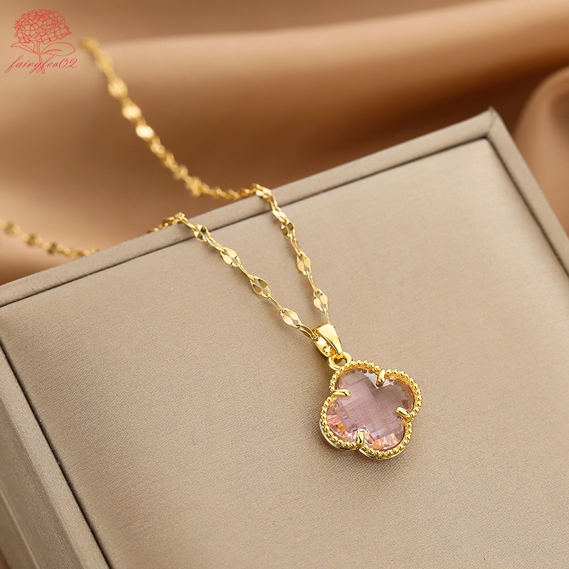 Kalung Liontin Berlian 18K Gold Plated Bahan Titanium Steel Untuk Wanita