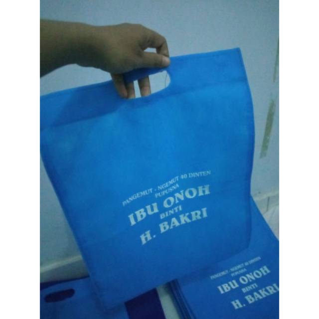

goodiebag spundbond hajatan 1lusin