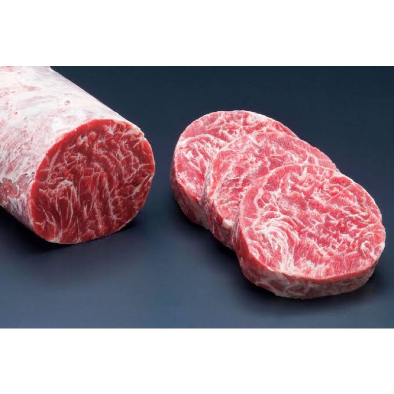 

tenderloin striploin rib eye steak cut 200 gr