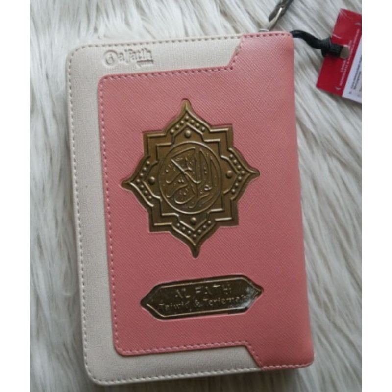 MUSHAF AL QURAN AL FATH TAJWID TERJEMAHAN PORTABLE A6 105 X 148 MM AL FATIH BERKAH CIPTA