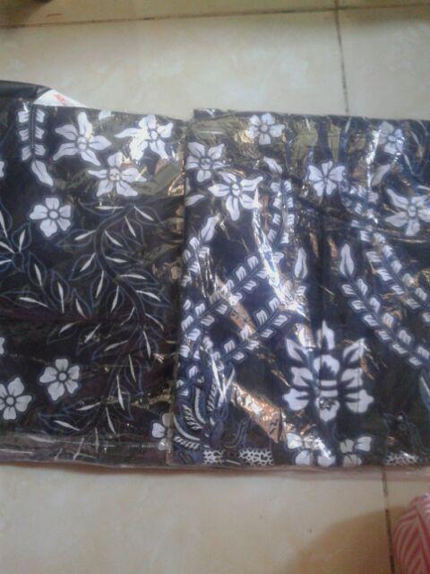 Batik Couple Pria Lengan Panjang Wanita Tunik