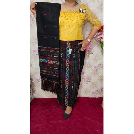 Rok Jadi dan Selendang Katun Motif Bintik KR