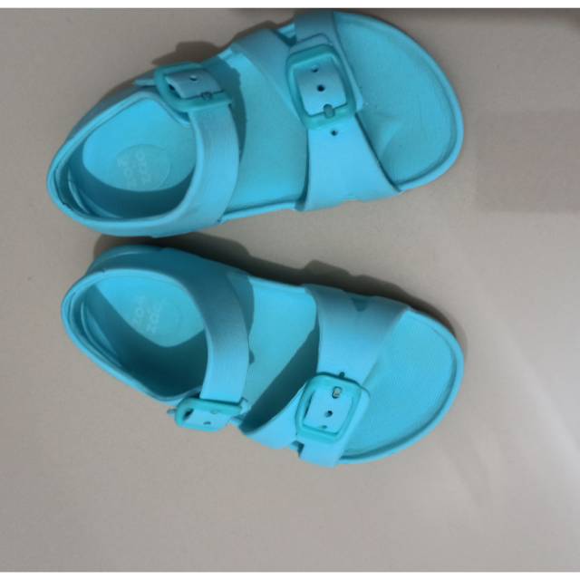 Preloved sandal anak Zac & Zoe
