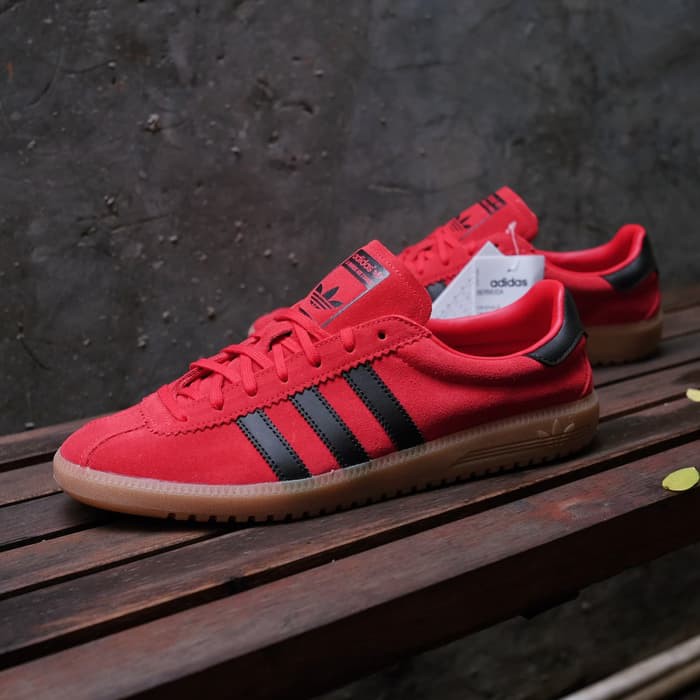 adidas bermuda red black