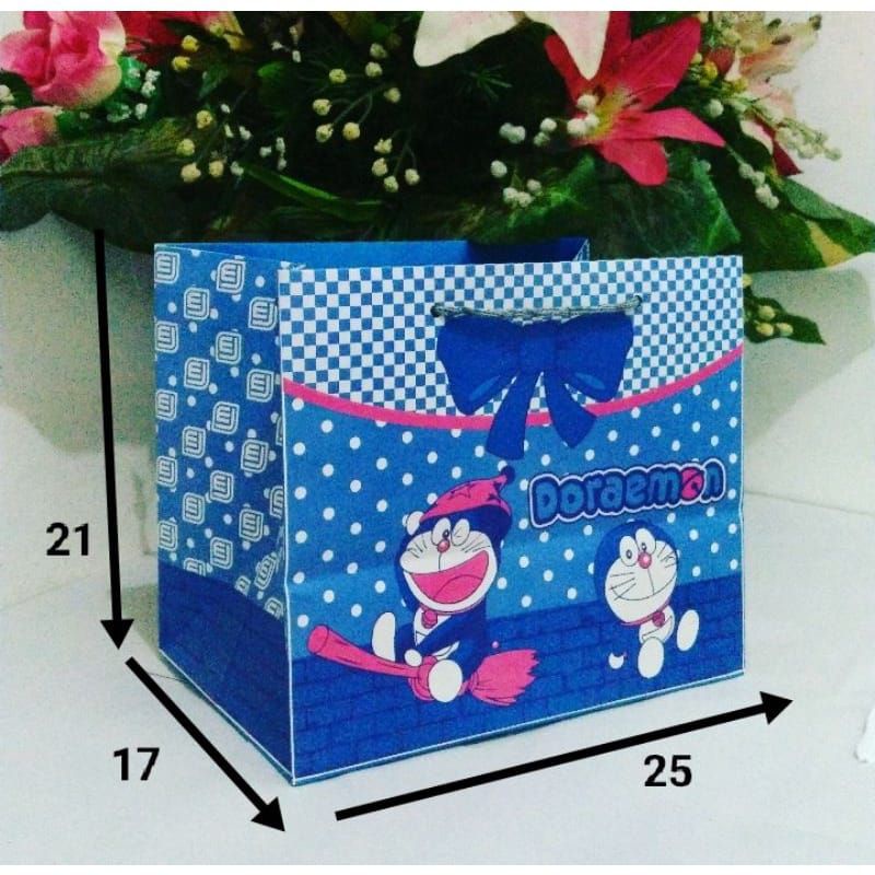 tas kertas /paperbag bento karakter/tas ulang tahun