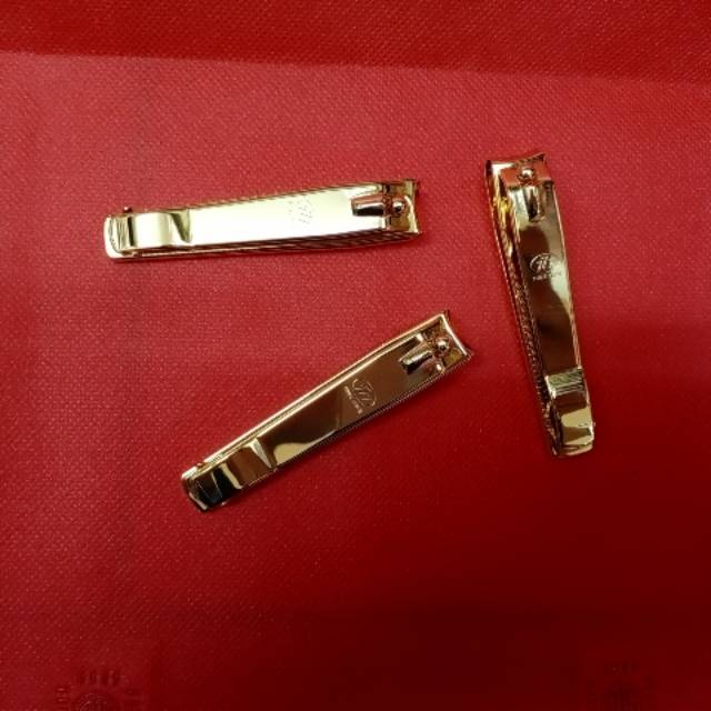 GUNTING KUKU 777 EMAS BESAR