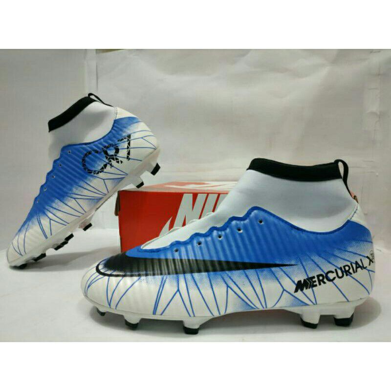 Bisa bayar di tempat cod (PAKET KOMPLIT  ) SEPATU BOLA nike CR7 booth-5
