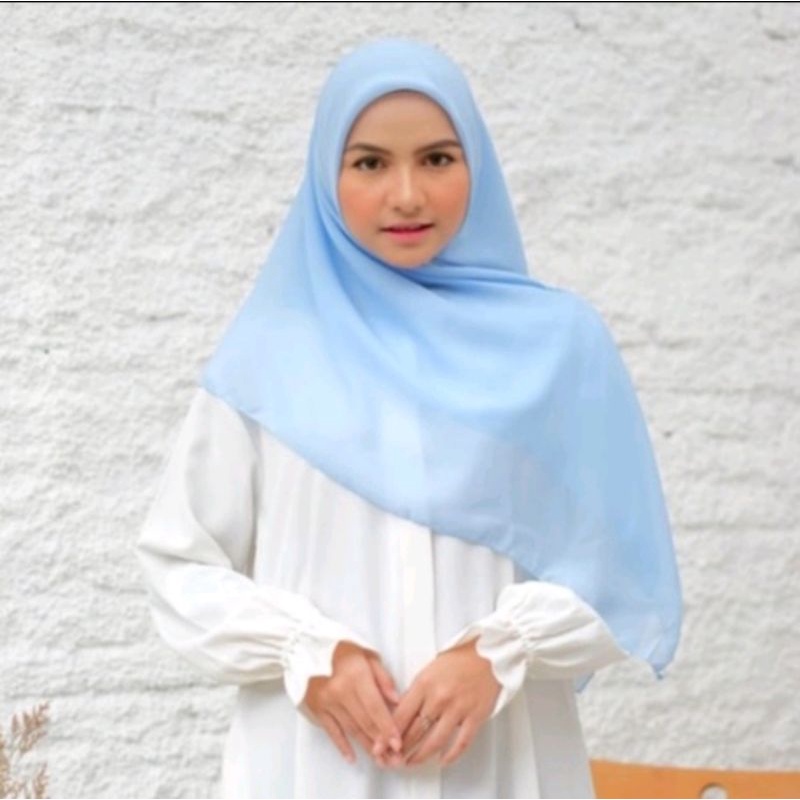 hijab bella/hijab segi empat/ hijab putih sekolah