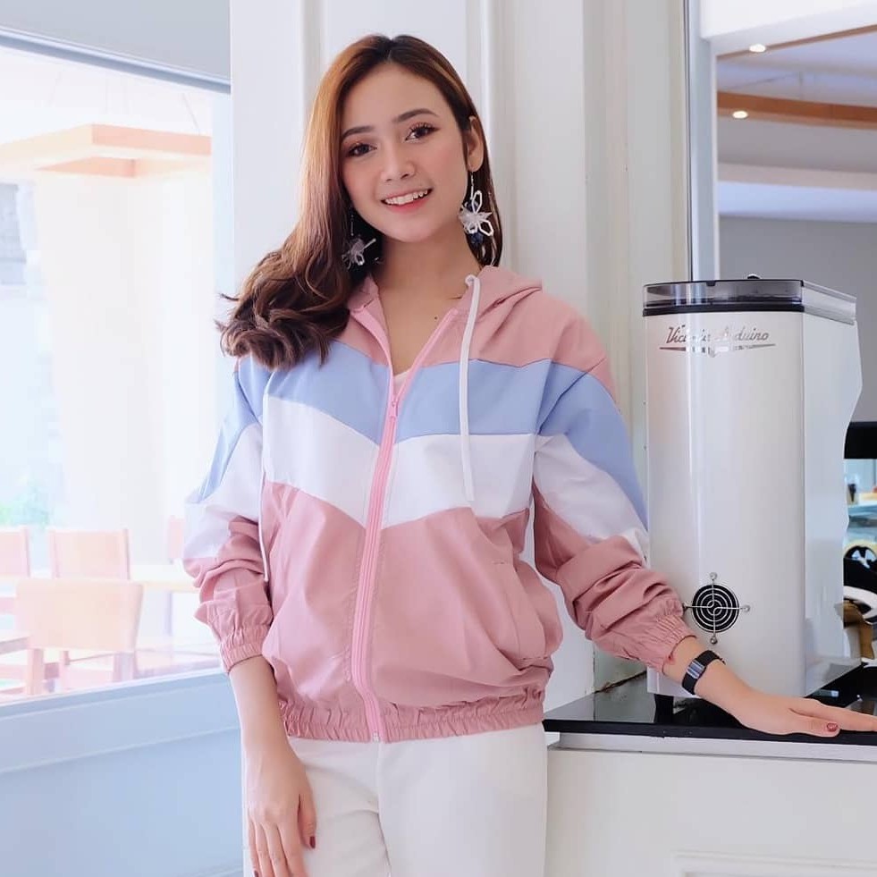 Lumino Jaket - Jaket Parasut Wanita-Pink