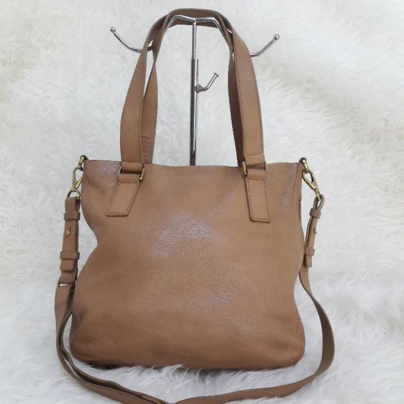 Preloved sling bag Fossil