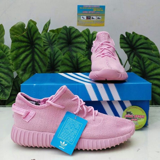ADIDAS YEZZY PREMIUM VIETNAM