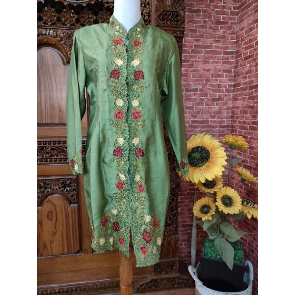 Kebaya Bordir preloved