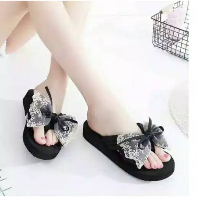 Sandal wanita spons wedges jepit