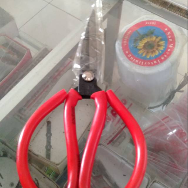 

Gunting kain murah