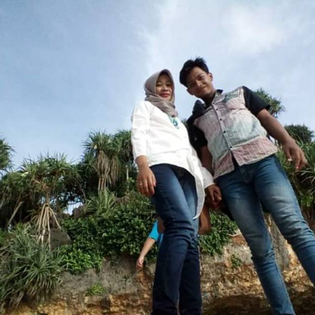 fitri_carissa