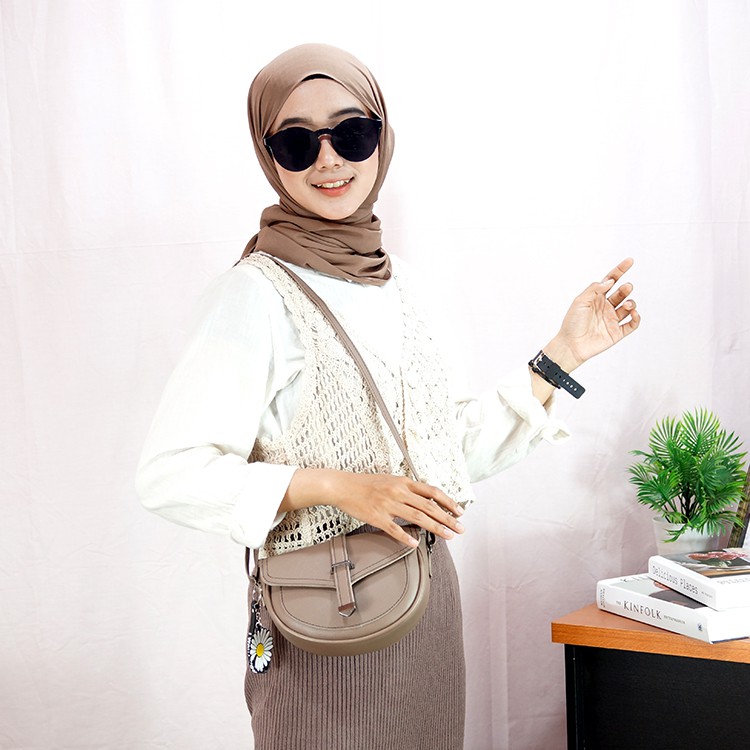 Luna Aura Tas Selempang Wanita Micro Oval Lidah Gawang SLA 12 Tas Slempang Kekinian Tas ootd