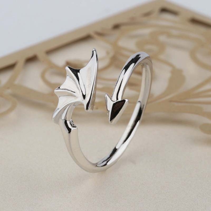 Cincin Enamel Desain Sayap Malaikat Iblis Aksen Glitter Bahan Alloy Untuk Pasangan