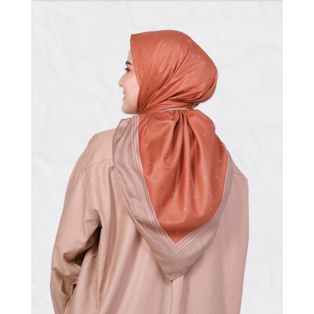 HIJAB DEENAY ISHANA CORAL