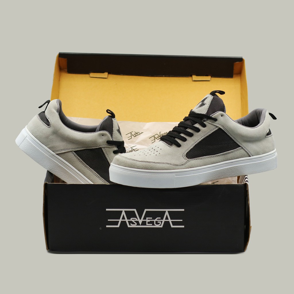 Sepatu Casual Pria ASVEGA CRUZ Crem Original Sepatu Sneakers Casual Skate Terbaru Dan Berkualitas